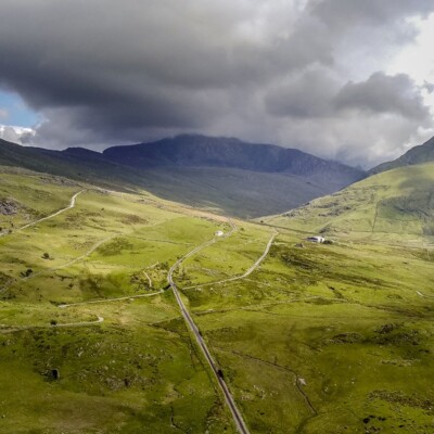 Yr Wyddfa a'r Rheilffordd yr Wyddfa Yr Wyddfa a'r Rheilffordd yr Wyddfa